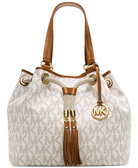 sac michael kors tendance|macy's Michael Kors bags.